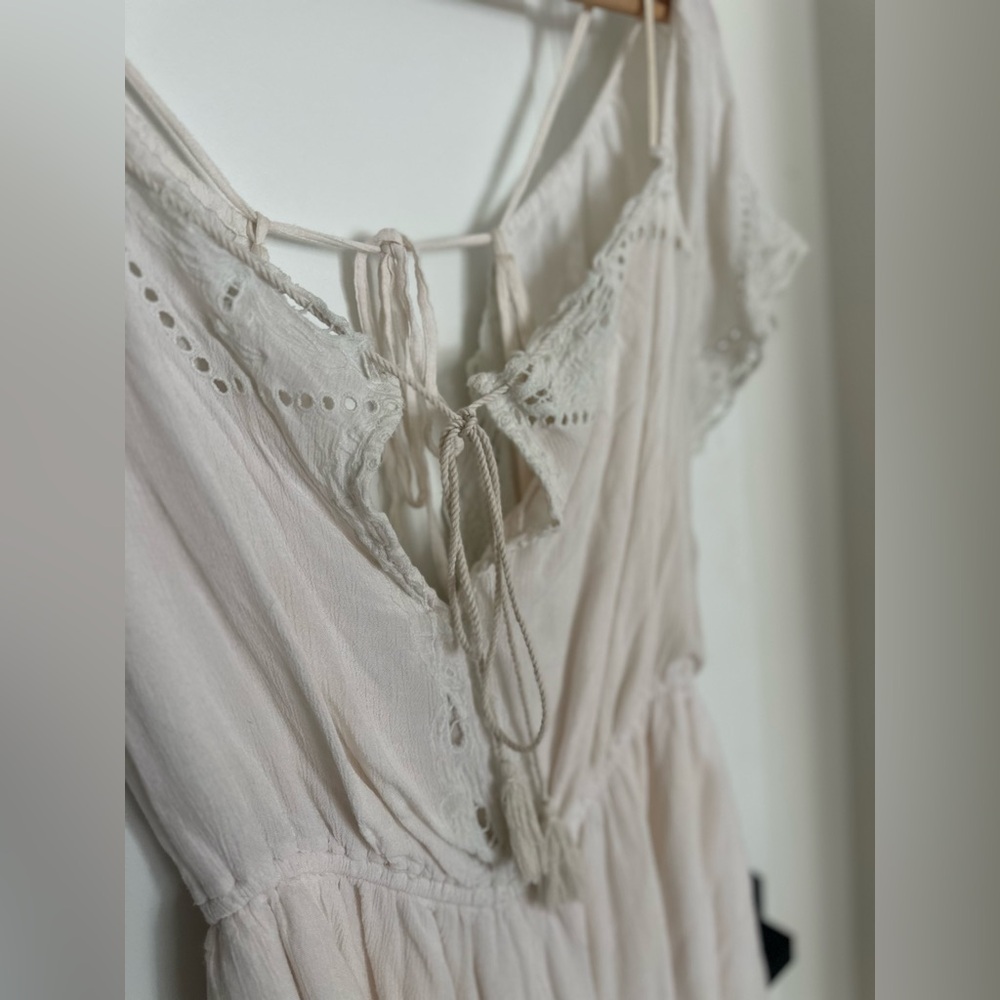 Free people romantic romper 💕 size M - Picture 4 of 8